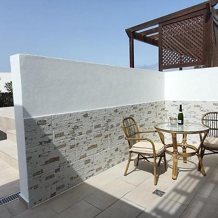 Apartamento Las Brisas Playa Blanca  Exterior photo