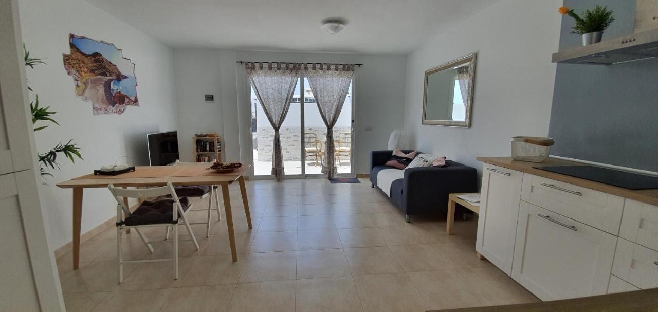 Apartamento Las Brisas Playa Blanca  Exterior photo